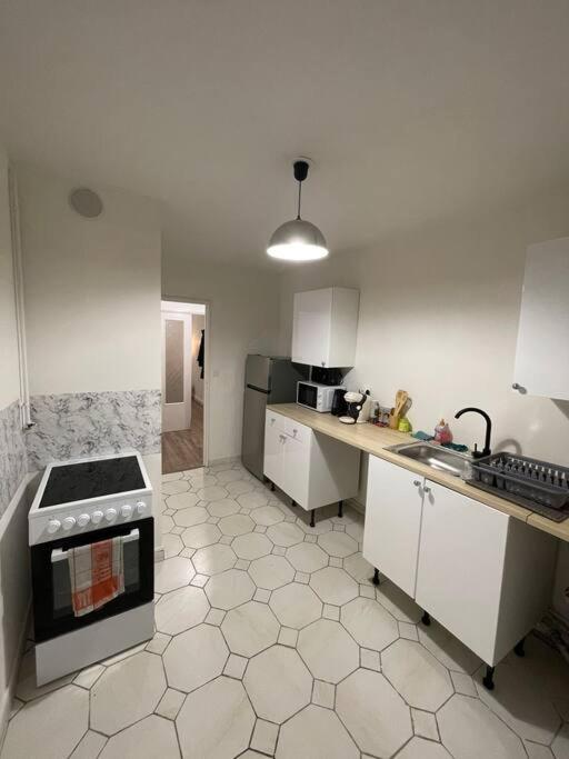 Appartement Cosy A Cenon, Proche Transports المظهر الخارجي الصورة